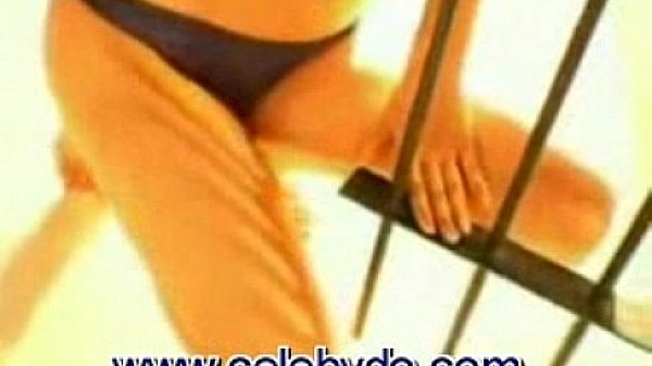 Hot Japanese Model Seduce thumbnail