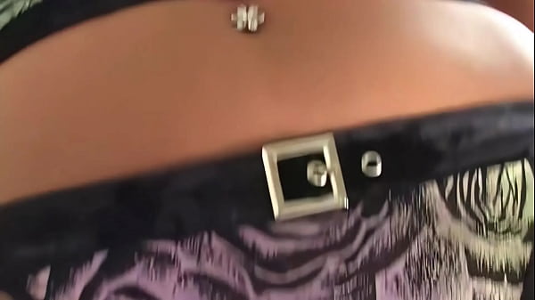 Nonton Maya Gates Is A Butt Puppy thumbnail