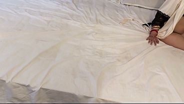 Indian desi bhabhi fucking by dewar in homemade amateur HD video 