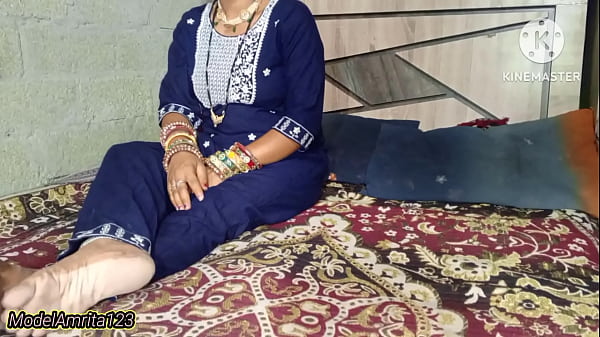 Amrita Bhabhi Ko Raat Me Jor Se Chudhai thumbnail