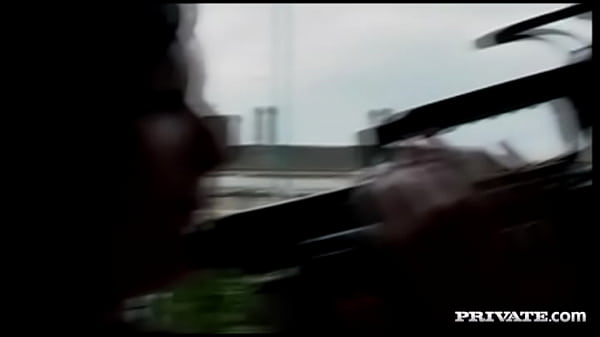 Nonton Natalie Raper And Ionie Luvcoxx Show You How To Shave A Pussy thumbnail