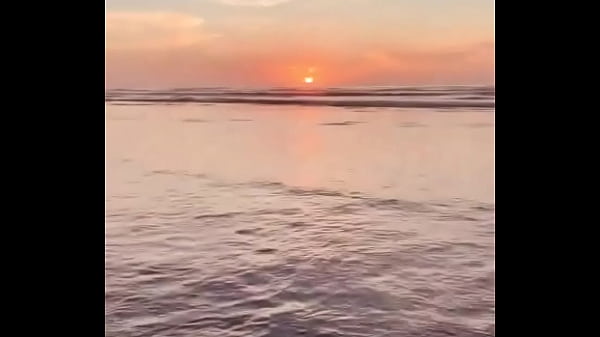 Ontem ela me levou para ver o nascer do sol de uma forma diferente e eu fico completamente apaixonada ?