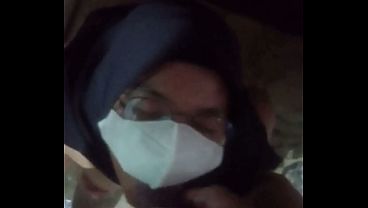 Nonton Cewek Indonesia Ngentot Di Kamar Mandi Sambil Minum Air Kencing thumbnail