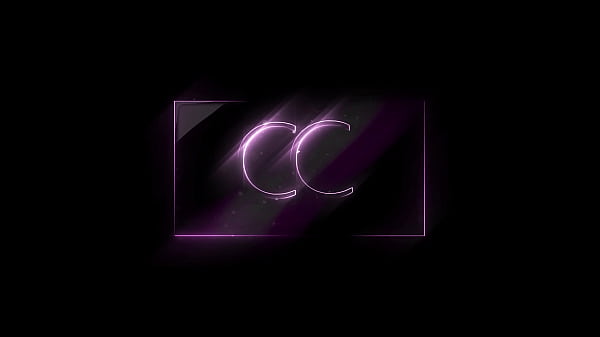 Nonton Stella Cardo Masturbates With Her Favorite Vibrator In Pink Lingerie thumbnail