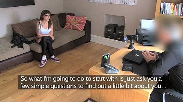 Nonton Fakeagentuk Creampie Filling For Slim Tattood Local Waitress thumbnail