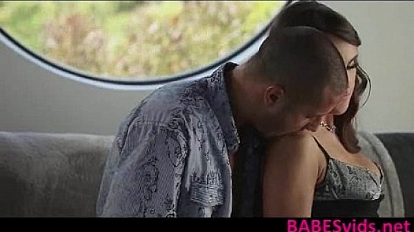 Nonton Amateur Porn With A Hot Real Beauty () thumbnail