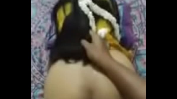 मौसी को चोद ही देया पटा कर