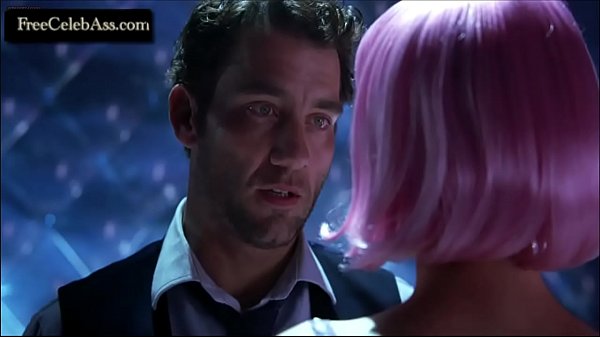 Natalie Portman Striptease and Sex Scene  in Closer 2004 