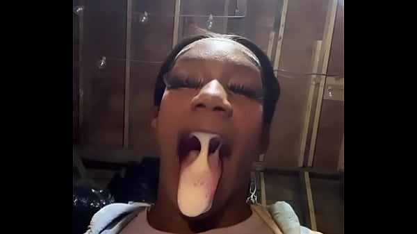 Follow my backup Spitgoathenny & spitsbyhennyy 