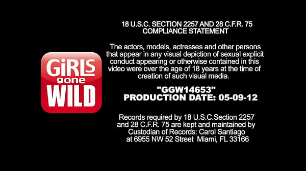 Nonton Infatuated With Nicole! thumbnail