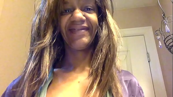 Pussy Says "hello", Clit Says "hi!", This Is Me On Xvideo Ginger Wet, With Dry Jokes? Subscribe, Click And . thumbnail