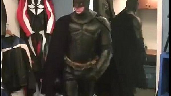 Batdude Jerking In The House thumbnail