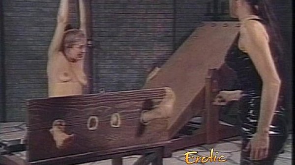 Nonton Beautiful Slave Girl Experiences A Whole New Level Of -6 thumbnail