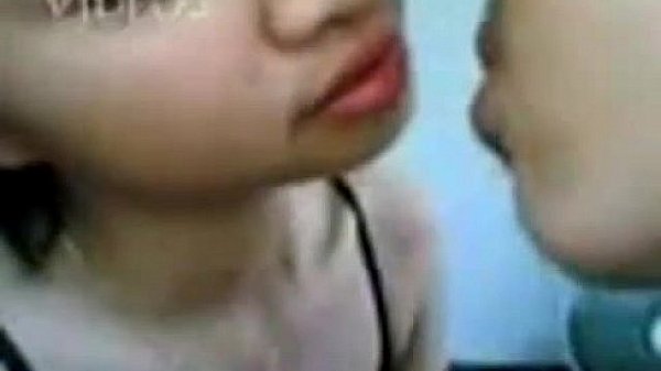 Nonton Kinantot Si Ganda thumbnail