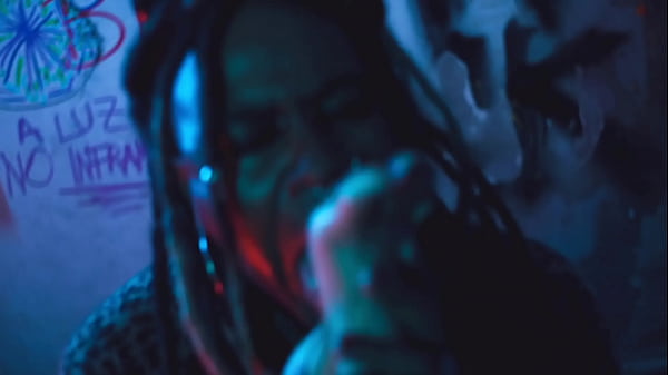 Goddess Rotten Venus Gags Slave With Her Feet thumbnail