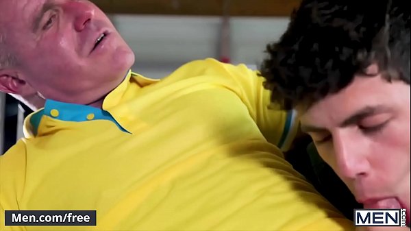 Men.com - The Caddy And The Daddy Part 1 Bareback thumbnail