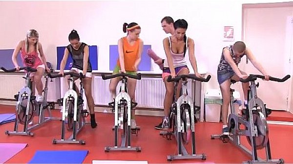 Nonton Cfnm18 thumbnail