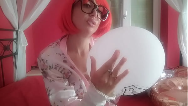 Nonton Balloons Time For Chantal thumbnail