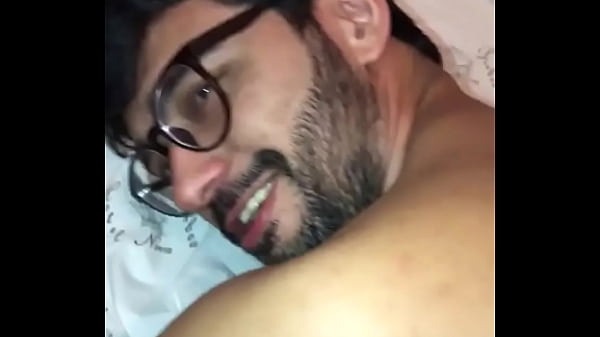 Brendo meteu pica no meu rabo 