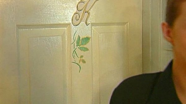 Metro - No Mans Land 17 - scene 1 - extract 2 