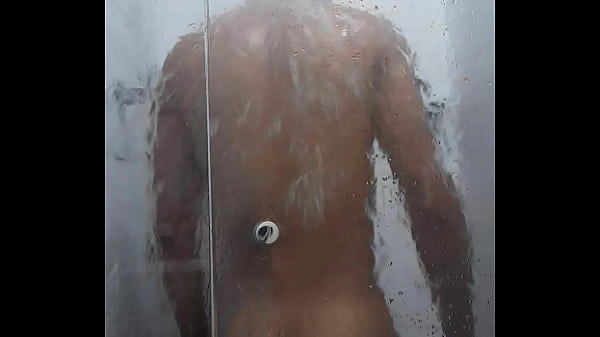 Depois De Uma Caminha, Banho Para Refrescar thumbnail