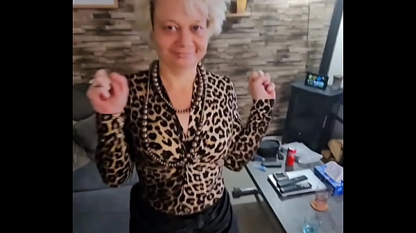 Viens baiser le cul de ta tigresse pr&eacute;f&eacute;r&eacute;e 