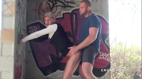 Algerian Bottom Boy Used By Bear With Hige Dick In Exhib thumbnail