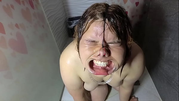 Nonton She Always Wants To Be Humiliated By Her Master thumbnail