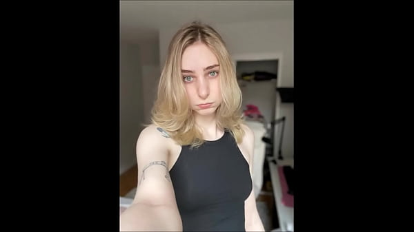 Nonton Aoife Bee thumbnail