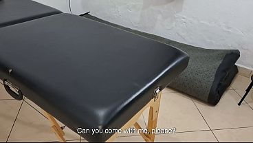 Nonton Patient Is Seen By A Lesbian Urologist Who Fucks Him. thumbnail