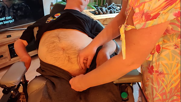 Nonton Bbw Gives Blowjob To Disabled Neighbor In Wheelchair When Husband Is Away thumbnail