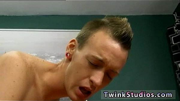 Free Gay Porn White Male Cocks And Young Emo Gay Porn Dylan Chambers thumbnail