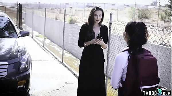 Teen Kidnepped And To Bang By Perverted Couple thumbnail