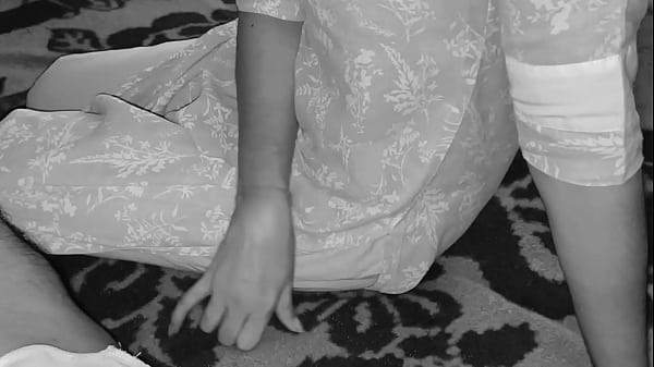 Indian Stepmom And Stepson With Hindi Hd thumbnail