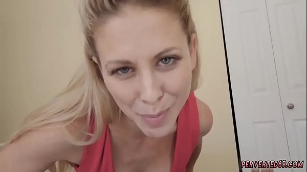 Milf june Cherie Deville  having sex in car 