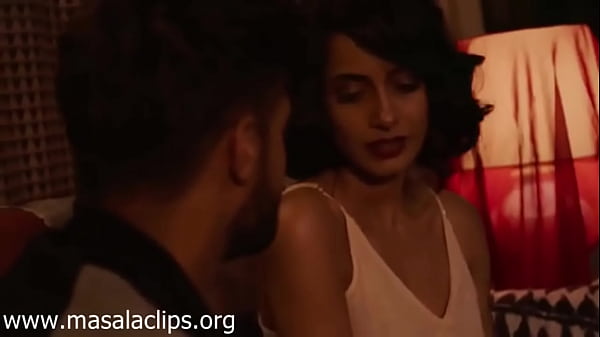 Nonton Sarah Jane Dias Hot Kissing And Fucking thumbnail