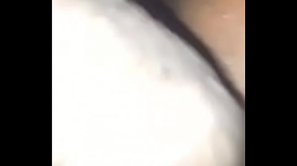 Nonton Elles &eacute;carte Le Cul Et Se Fait Pilonner thumbnail