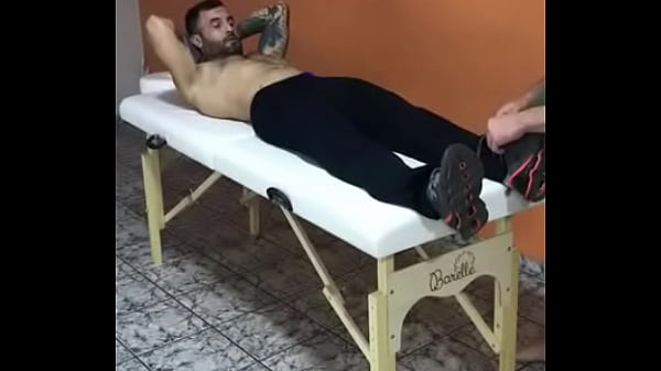 Massagem Masculina Parte 1 thumbnail
