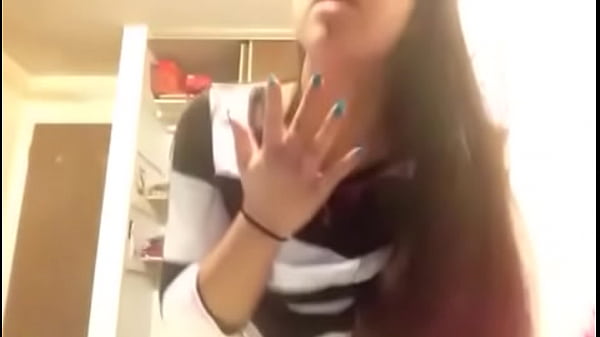 Nonton Trim.0eac85fc-00a4-406e-bc39-7dc22ab5d138.mov thumbnail