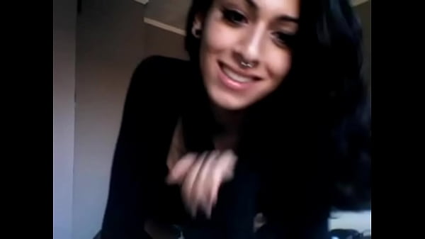 Beautiful Shemale On Webcam thumbnail