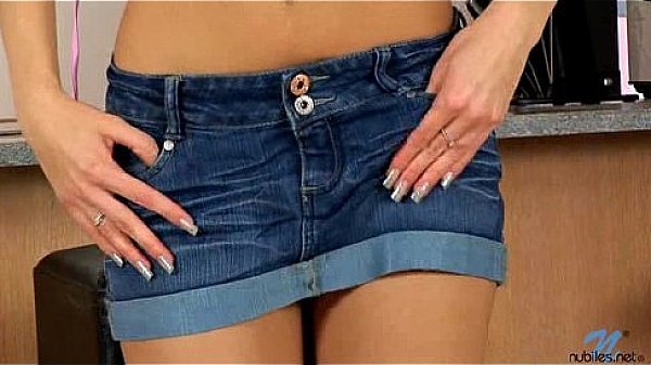 Claudie Uses Her New Sex Toy To Get Her Tight Teen Pussy Off. thumbnail