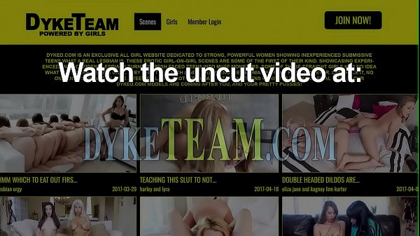 Nonton Lesbian Eats Roomates Box thumbnail