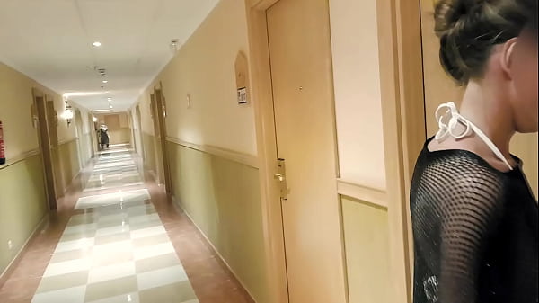 Mila Lewis Wiggling Her Sexy Booty To Her Hotel Wearing A Sexy Thong Bikini thumbnail