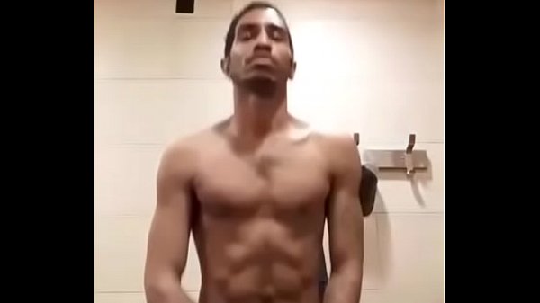 Play MP4 - Trey Longz Solo Show &num;9&colon; Hi Liz&period;&period;&period; Solo Show and Dancing to Ski Mask by SmokePurp