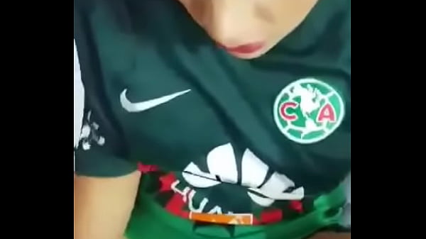 Nonton Cogiendo A Mi Perra Mexicana Mientras Mis Pap&aacute;s No Estan thumbnail