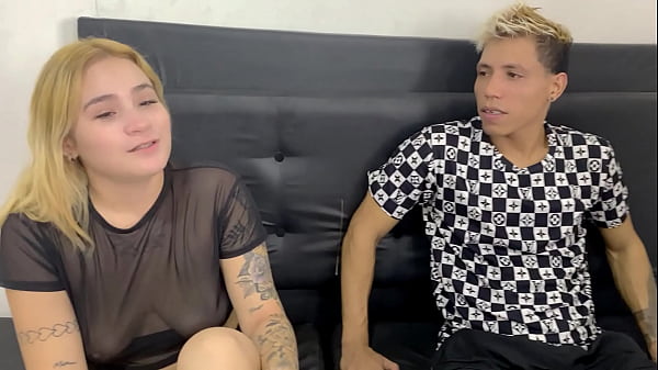 Nonton I Fuck My Step Brother While We're Alone At Home. He Cums In My Ass. Pov - Spanish Porn - Blonde With A Big Ass - Sex Without A Condom - Anal Creampie. thumbnail