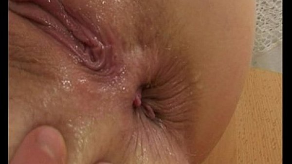 Nonton Amateur Accidental Insemination thumbnail