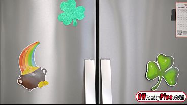 Nonton Sexy Stepsis Emily Jadeswallowed Big Cock And Babe Enjoyed Hardcore Pussy Fucking thumbnail