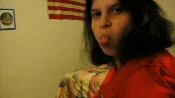 Nonton Untitled (2).mpg thumbnail