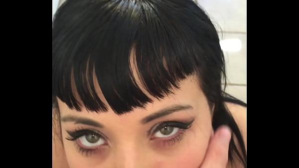 Puke Whore thumbnail